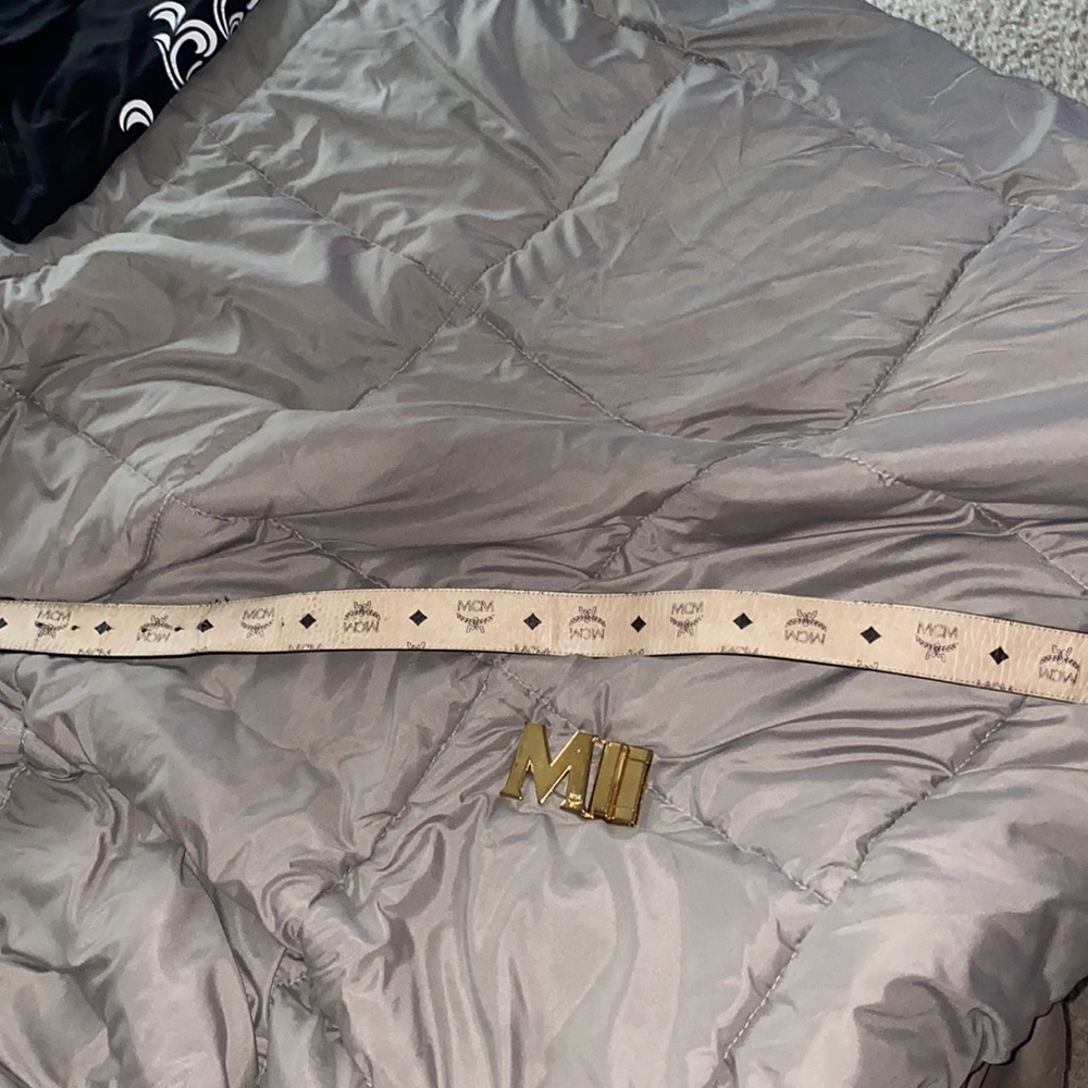 Mcm belt reversible